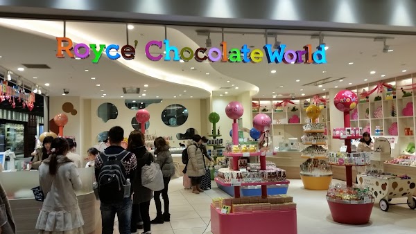 Royce’ Chocolate World