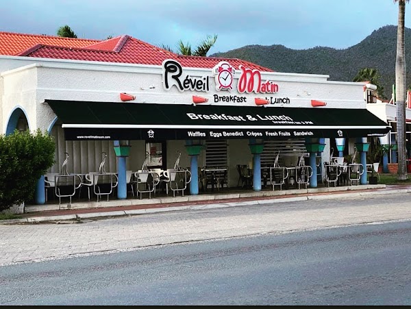 REVEIL MATIN SXM BREAKFAST & LUNCH 1