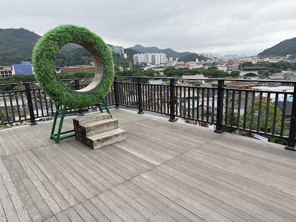 Green Circle View Point 3