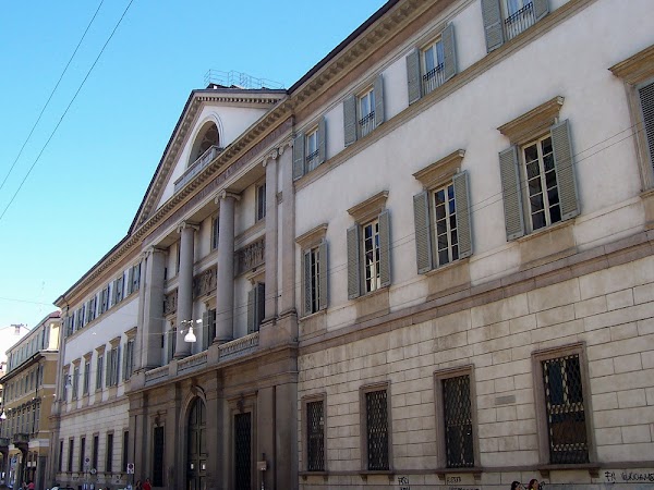 🇮🇹Italy 25