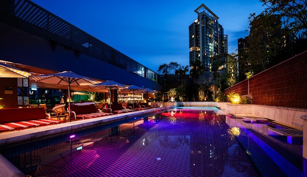 Mama Sky Pool & Bar Singapore 4