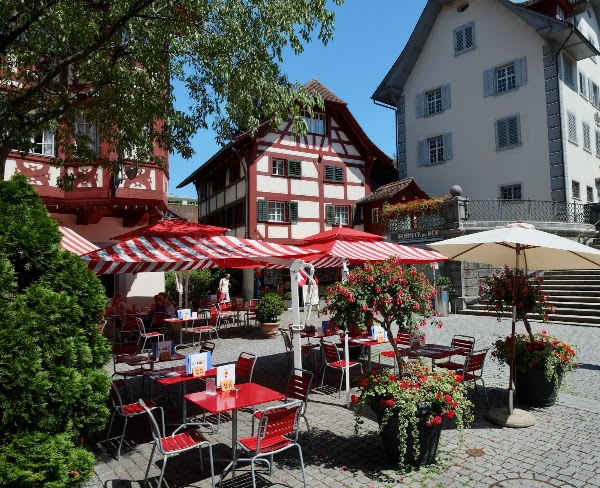 Switzerland 🇨🇭 28