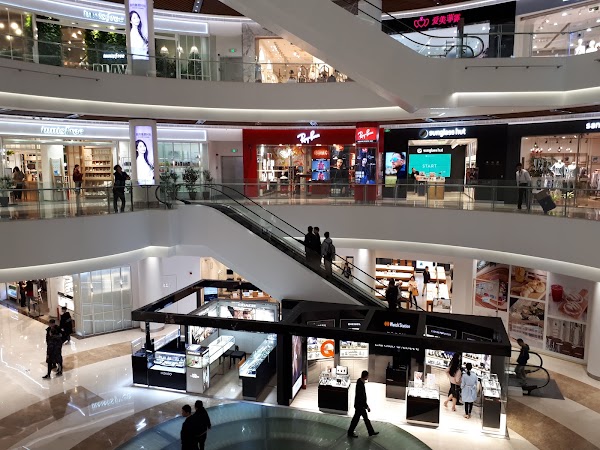 Hongyi Plaza 4