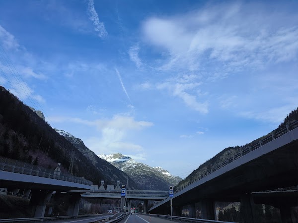 Gotthard-Strassentunnel 1