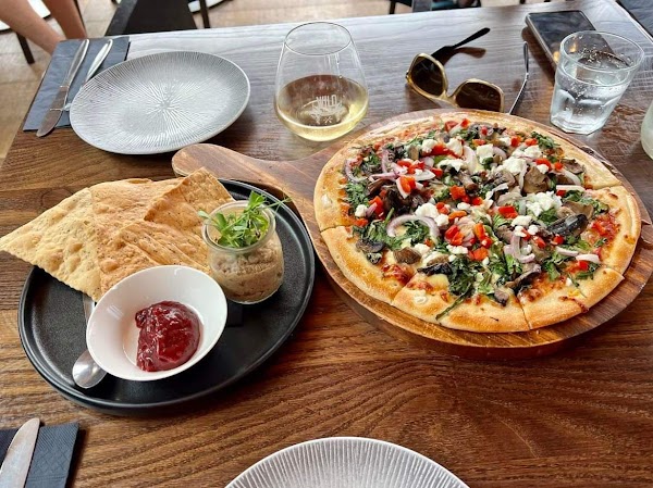 Wild Estate Vineyard, Wild on Waiheke Activities & Waiheke Island Brewery 2