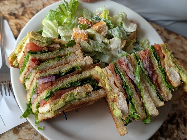 California Pasta Sandwich & Salads 2