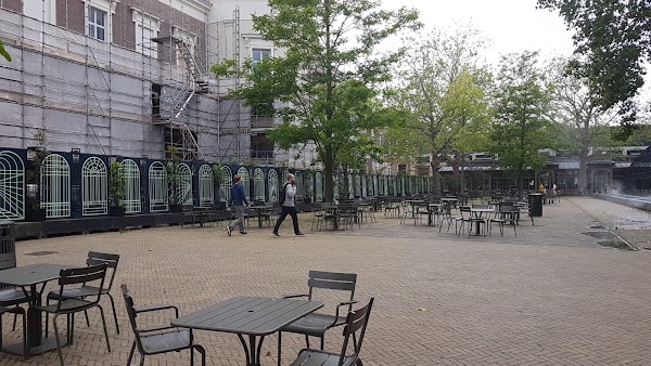 Artisplein 1