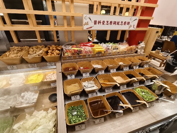 肉之間大盤肉幸福鍋物 西門成都店 5