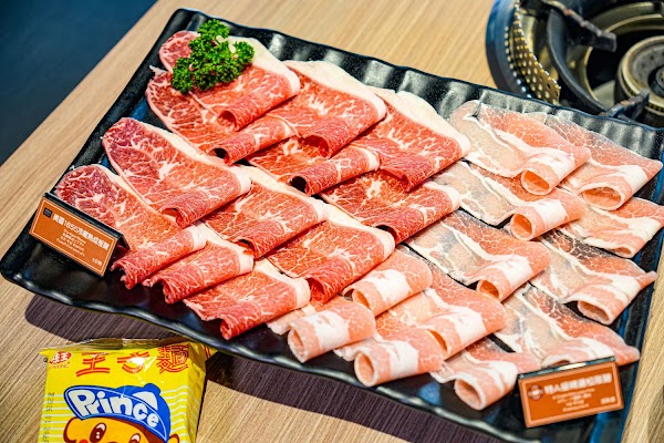 肉之間大盤肉幸福鍋物 西門成都店 4
