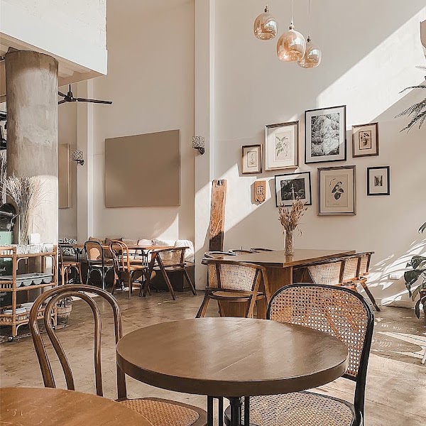 Bungalow café & bakery