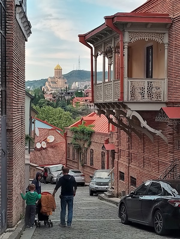 Tbilisi old city 5