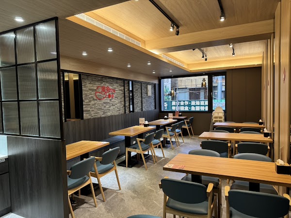 滬舍餘味西屯店-老滬手藝、新味臺灣 1