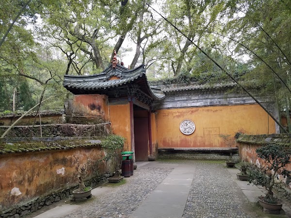 Guoqing Temple