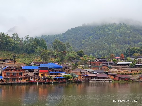 Ban Rak Thai 3