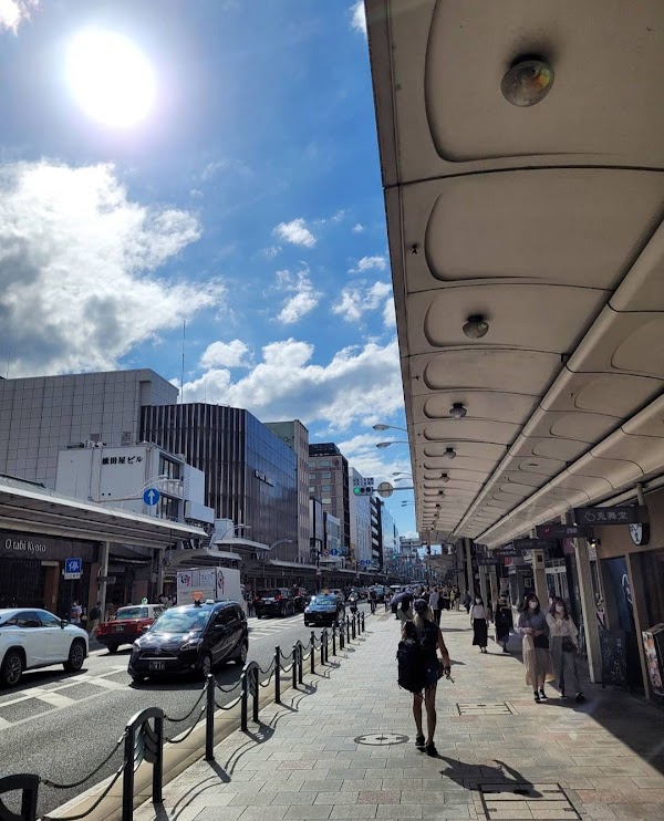 Kawaramachi-dori Street 1