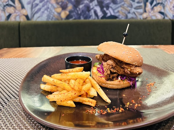 The Garden - Fusion Cafe 5