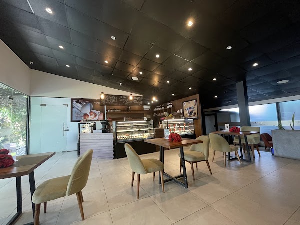 The Garden - Fusion Cafe 2