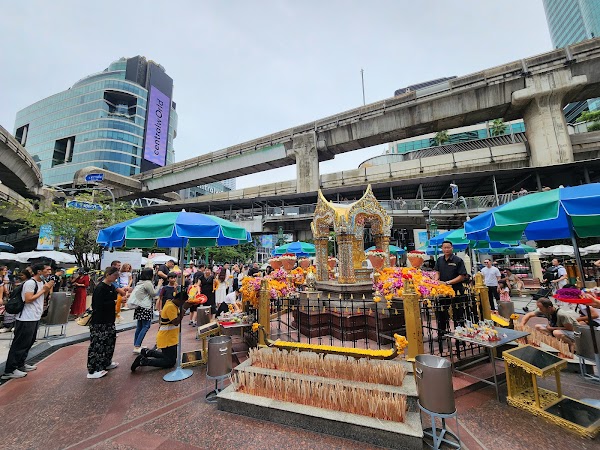 Erawan Shrine 5