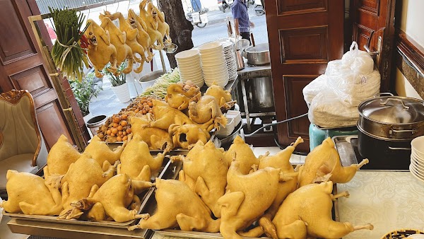 Huyền Hương Chicken Phở 2