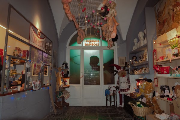 Doll Hospital