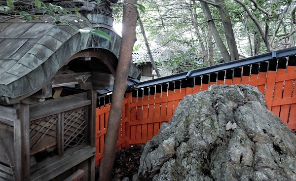 大岩神社 4