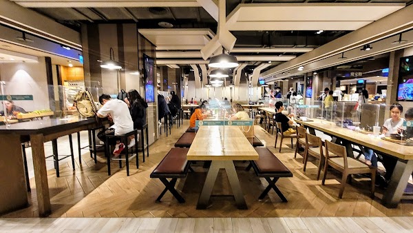 Shin Kong Mitsukoshi Taipei Station Store 4
