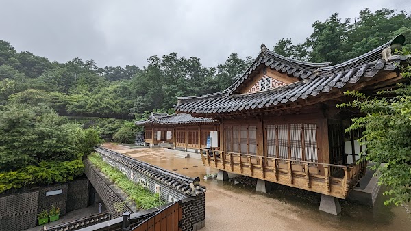 청운문학도서관 2