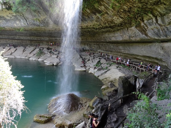 Hamilton Pool Road 3