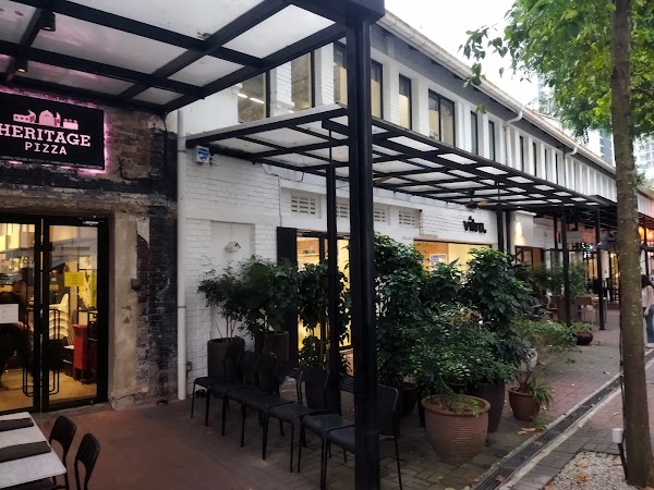 Heritage Pizza KL