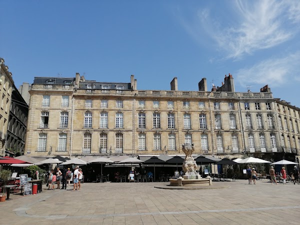 Place du Parlement 1