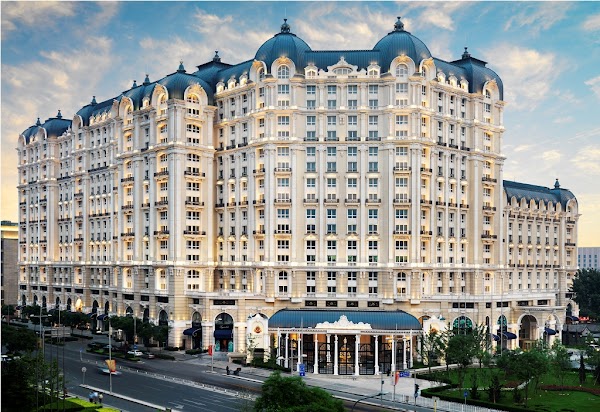 Legendale Hotel Beijing 1