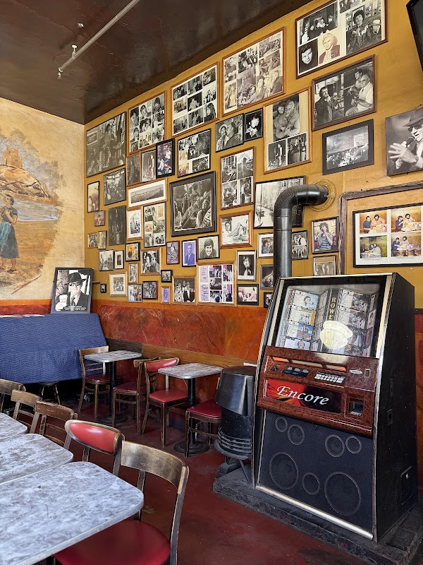 Caffe Trieste 4