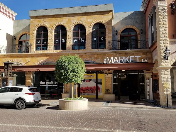 Tivoli Village 1