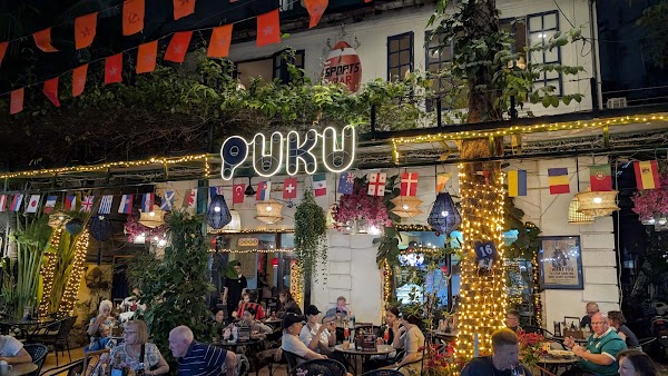 The Train 1881 Café & Bistro - Railway street Hanoi 2