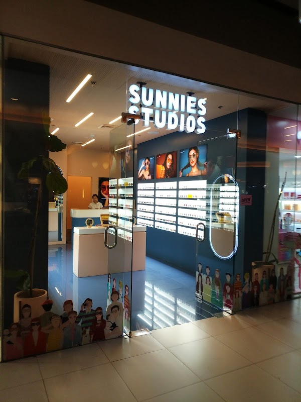 Sunnies Studios Uptown BGC