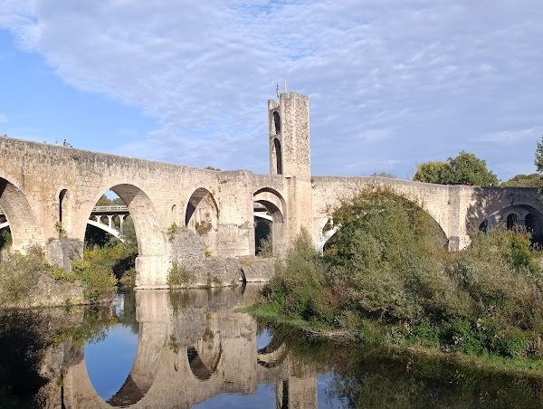 Besalú Bridge 1