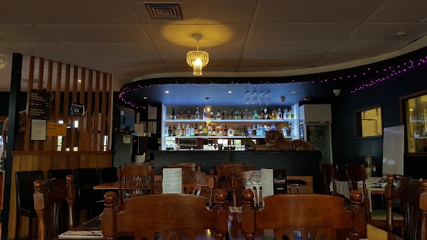 Everest Indian Restaurant and Takeaway 2