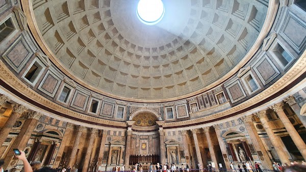 Obelisco del Pantheon 5