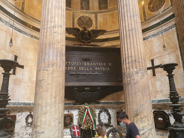 Obelisco del Pantheon 4