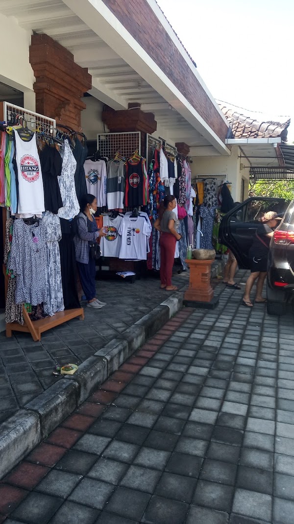 LEGIAN ART MARKET