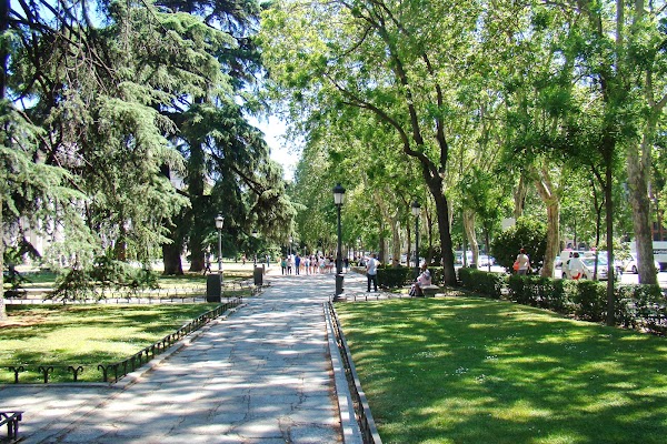 Paseo del Prado 5