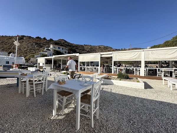 Astakas Cafe Restaurant