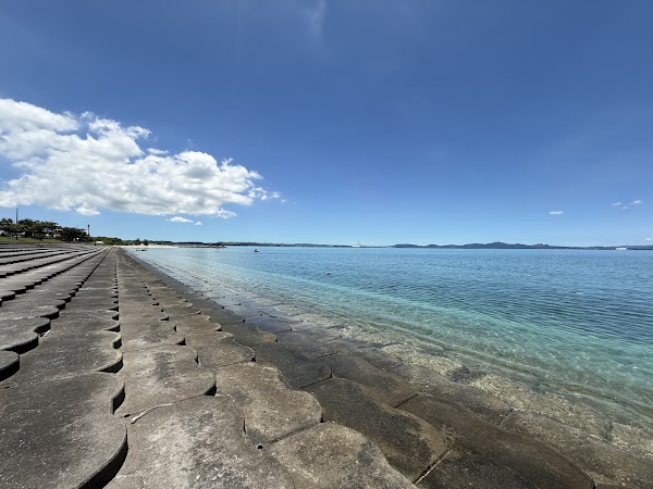 Mid-Sea Road Beach