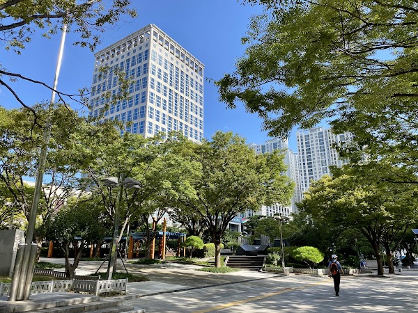 Busan Metropolitan City Hall 5