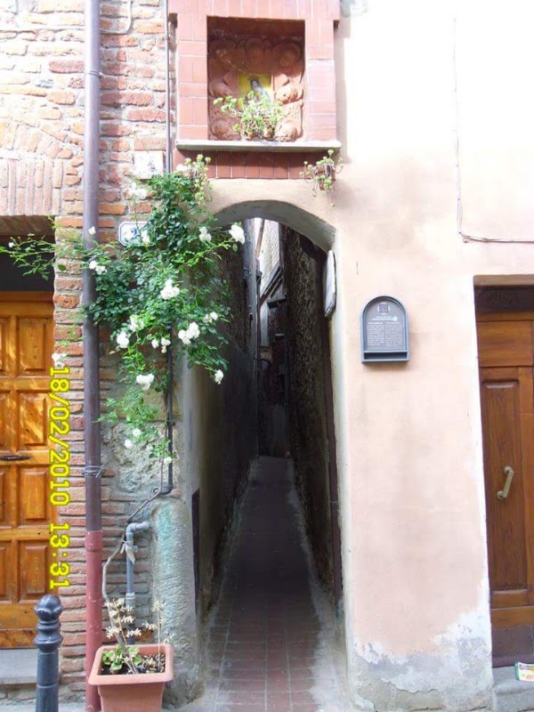 Vicolo Baciadonne