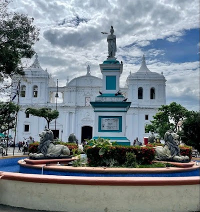 León 1