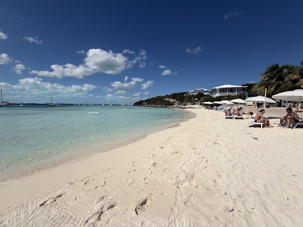 Peace & Plenty Beach Club 3