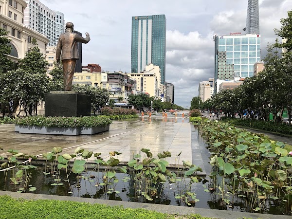 Nguyen Hue Walking Street 5