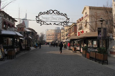 Italian Style Town Pier