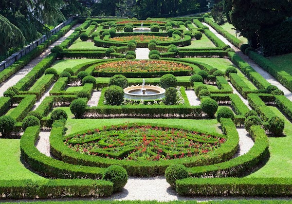 Gardens of Vatican City 4